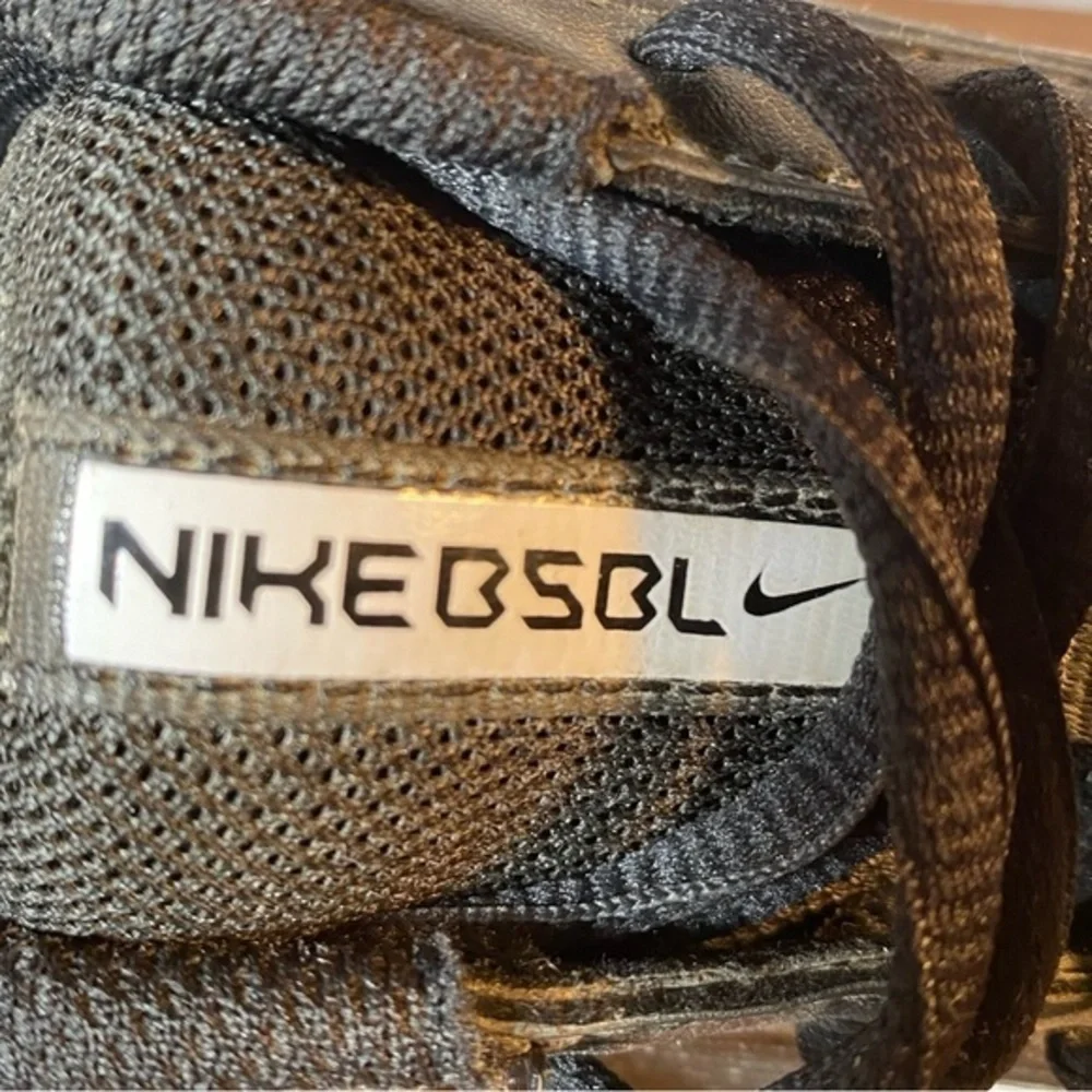 Nike BSBL FastFlex Vapor‎ Shoes Boys Cleats Athletic Size 4.5Y